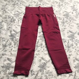 Seamless gymshark red beet leggings